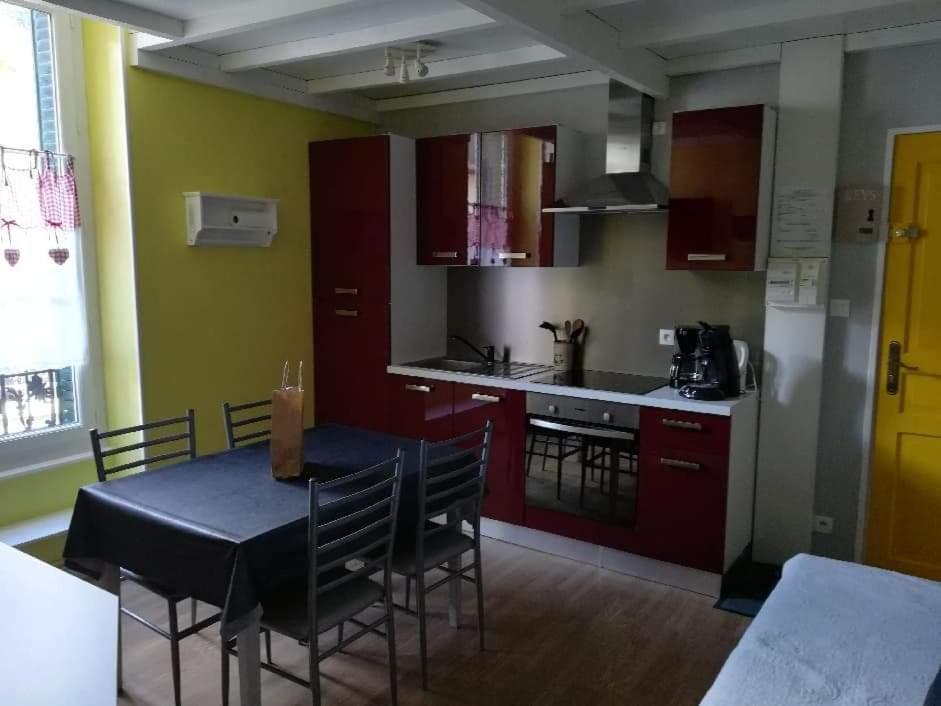 Villa Les Lutins Le Mont-Dore Bagian luar foto